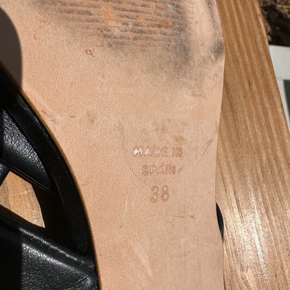 Spanish Women's Black Slide Sandals - Picture 2 of 2